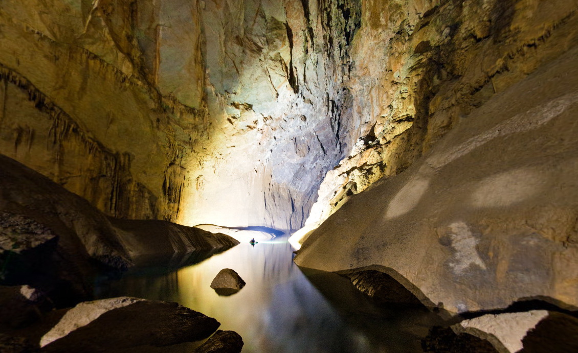 Sơn[-]Đoòng[-]qua[-]ảnh[-]360[-]độ[-]của[-]tạp[-]chí[-]National[-]Geographic